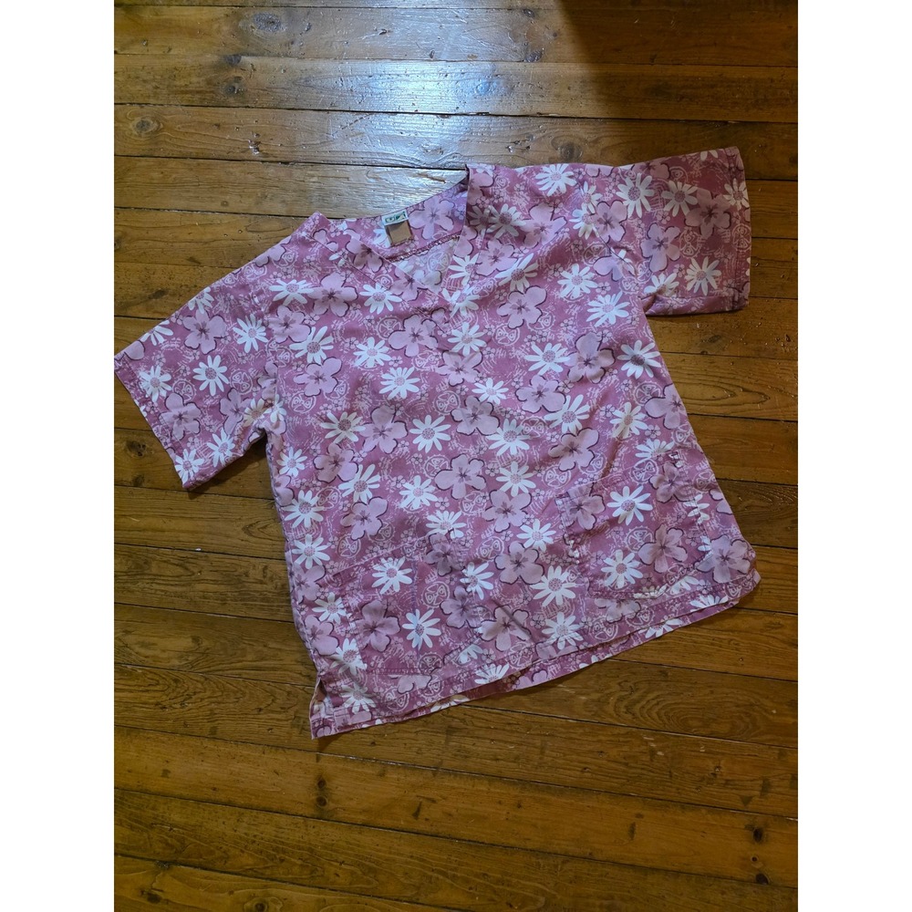 Vintage UA Scrubs Pink White Floral Daisy Print V-Neck Medical Scrub Top Pockets